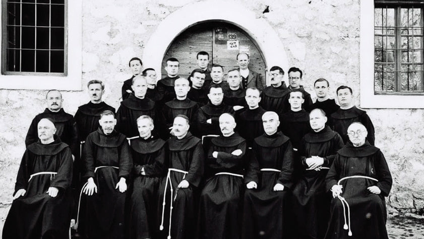 I martiri di Široki Brijeg. La forza di restare quando tutto grida “Scappa”
