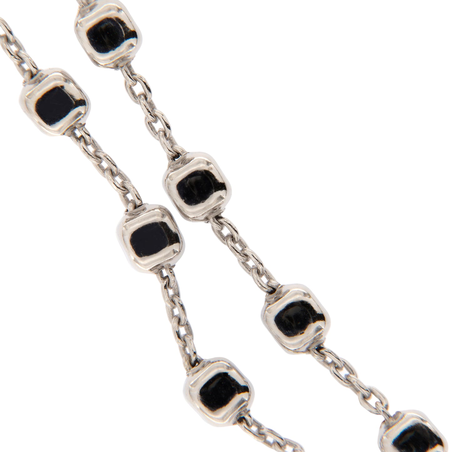 Bracciale decina, linea Custodi, grani a cubetto in argento 925