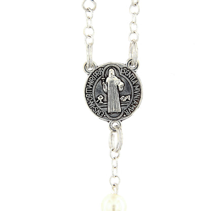Corona san Benedetto con grani in ematite 6 mm e medaglie