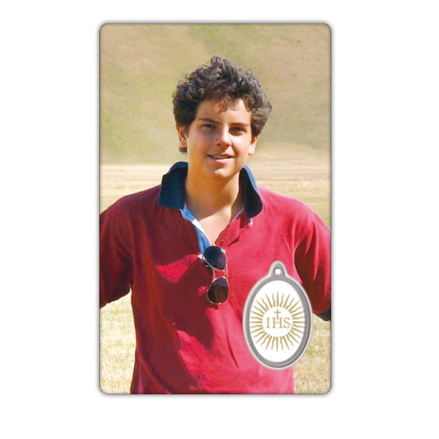 Card plastificata San Carlo Acutis con adesivo resinato e preghiera. Dimensioni 8,4x5,4 cm