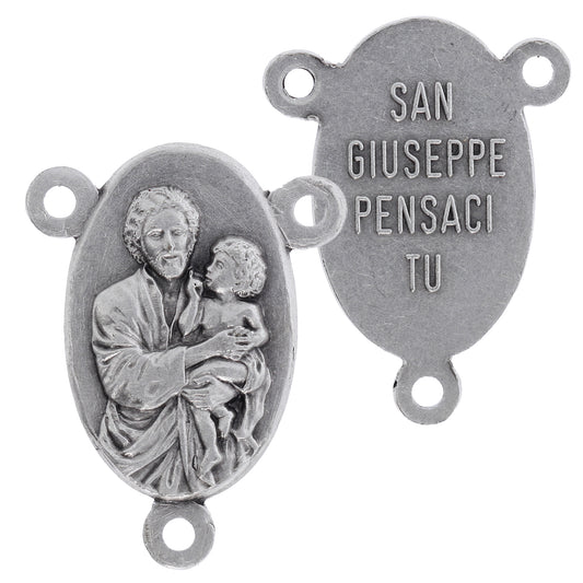 Crociera san Giuseppe in ottone argentato. Altezza 2,2 cm