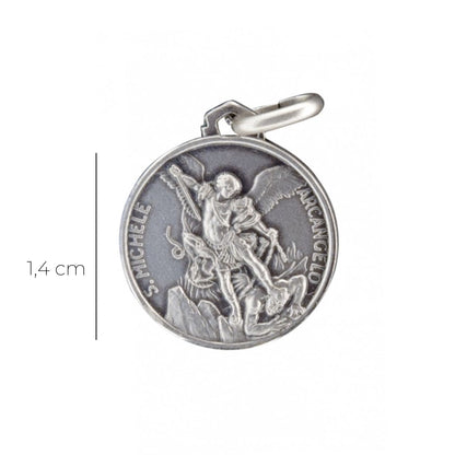 Medaglia san Michele in argento 925. Diametro 1,4 cm