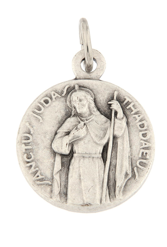 Medaglia san Giuda Taddeo in ottone argentato. Diametro 1,4 cm