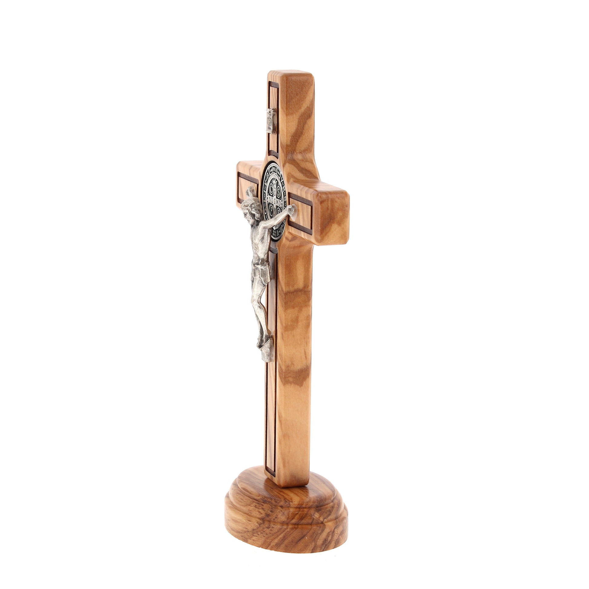 Crocifisso san Benedetto, in legno, da appoggio. Altezza 15,5 cm