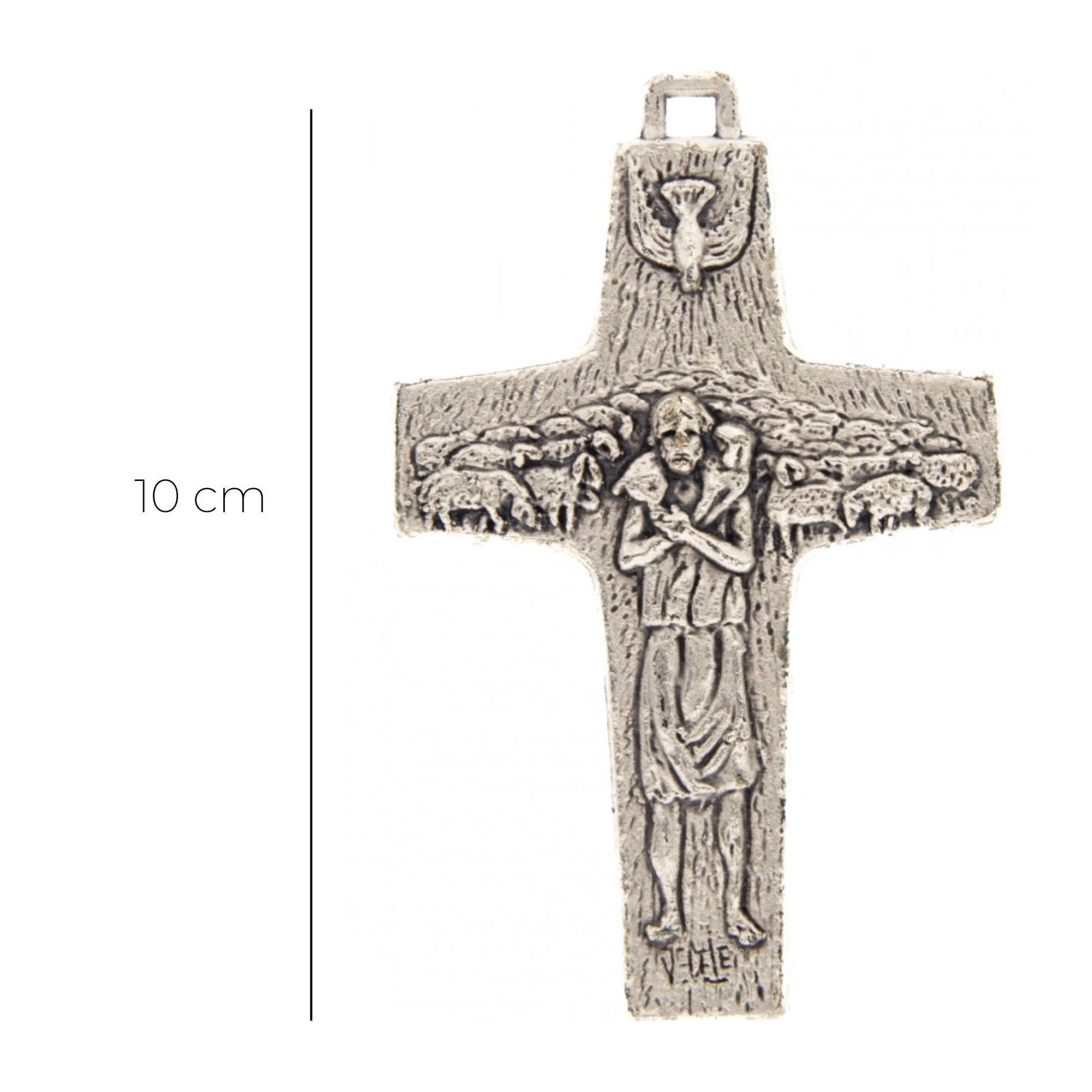 Croce pettorale Buon Pastore in metallo, con laccio, bustina e bigliettino. Misure 2,2x1,5 cm