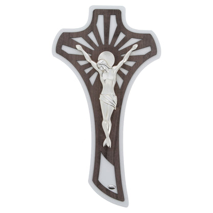 Crocifisso moderno in legno e corpo in resina argentata. Altezza 52 cm