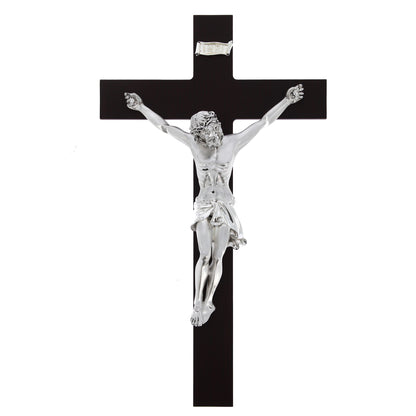 Crocifisso in legno e corpo in resina argentata. Altezza 55,5 cm