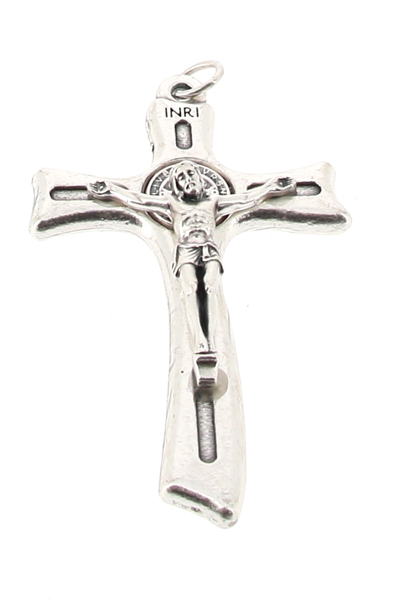 Croce San Benedetto in metallo. Altezza 5 cm