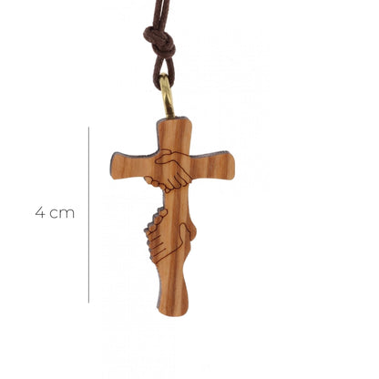 Ciondolo croce Amicizia in legno d'olivo, con cordoncino 4 cm