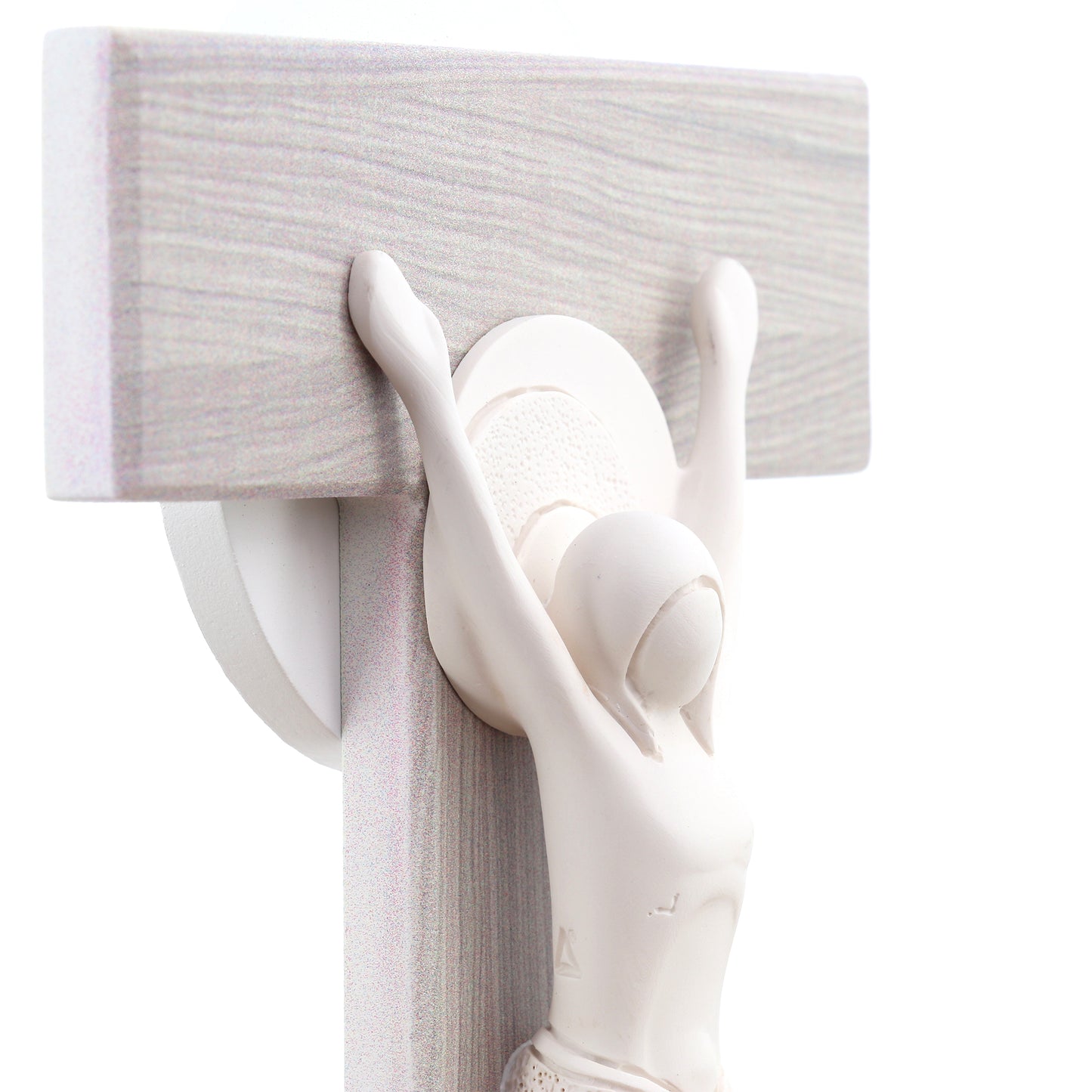 Crocifisso moderno in legno e corpo in resina. Altezza 26 cm