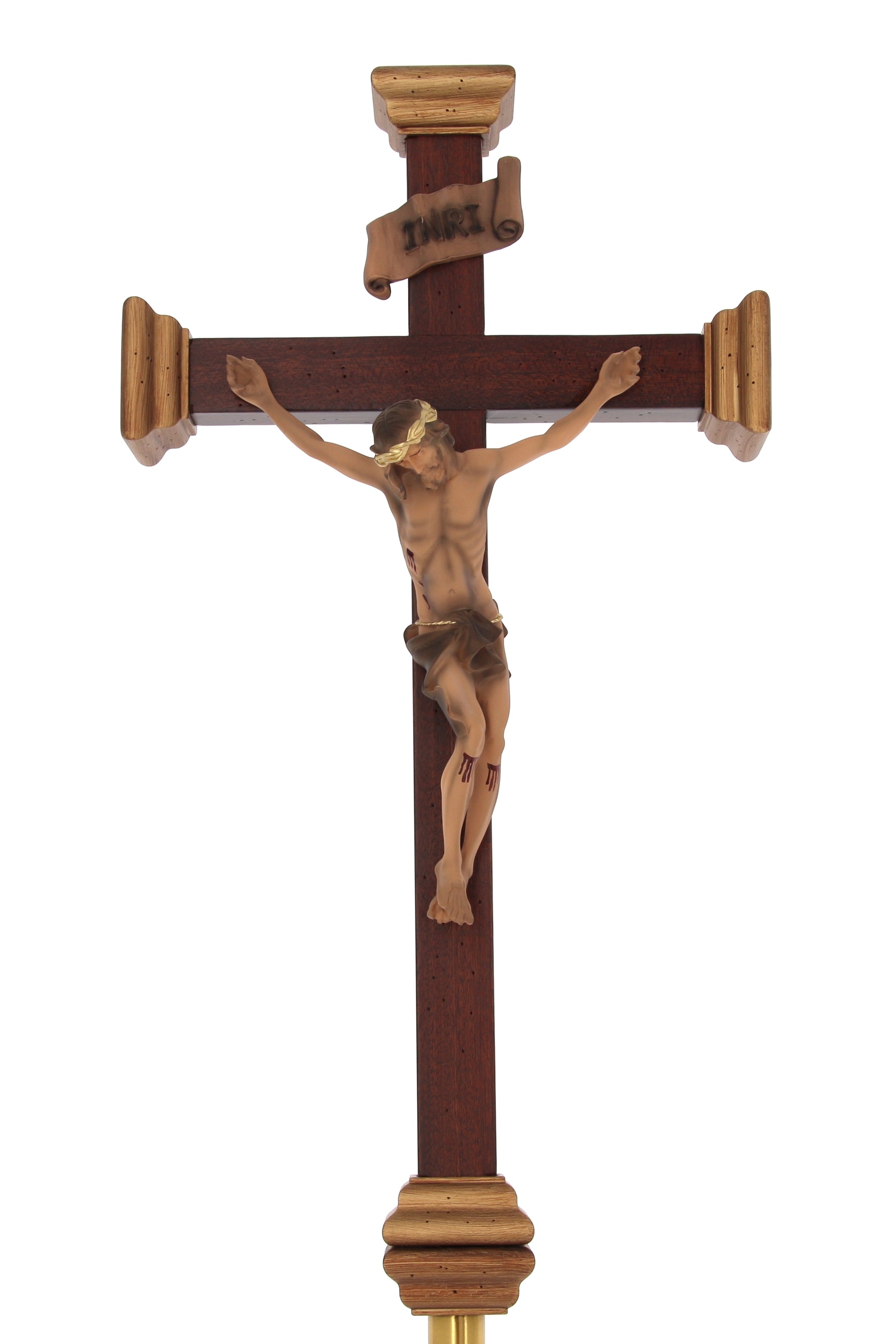 Croce astile in legno e ottone completo di asta e base. Altezza 213 cm