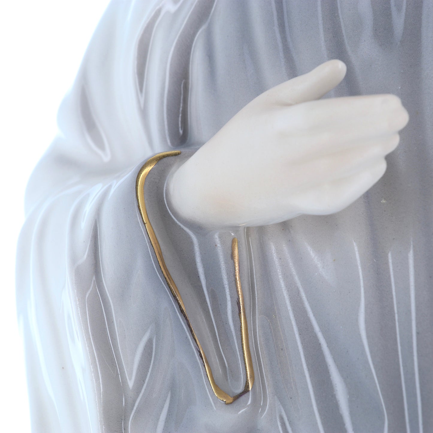 Statua Regina della pace in ceramica colorata dipinta a mano. Altezza 60 cm
