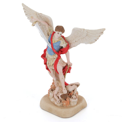 Statua San Michele Arcangelo, in resina colorata. Altezza 20 cm