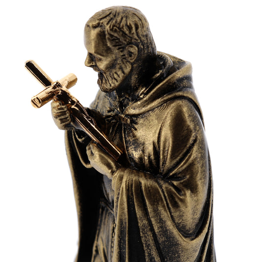 Statua san Pio in resina bronzata. Altezza 11 cm