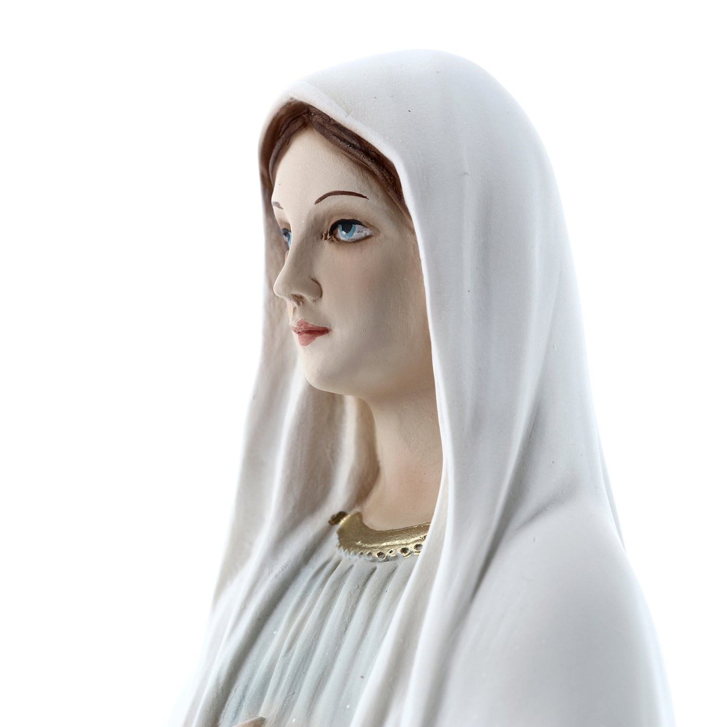 Statua Regina della pace, in resina colorata. Altezza 23,5 cm