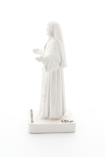 Statua beata Madre Speranza, in polvere di marmo bianca. Altezza 30 cm
