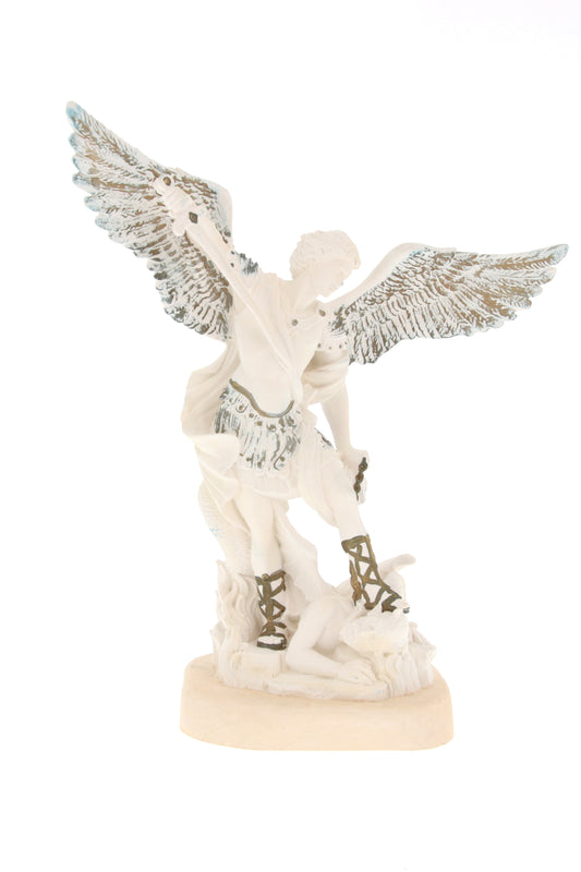 Statua San Michele Arcangelo, in resina bianca. Altezza 30cm