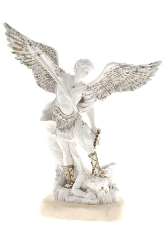 Statua San Michele Arcangelo, in resina bianca. Altezza 40 cm
