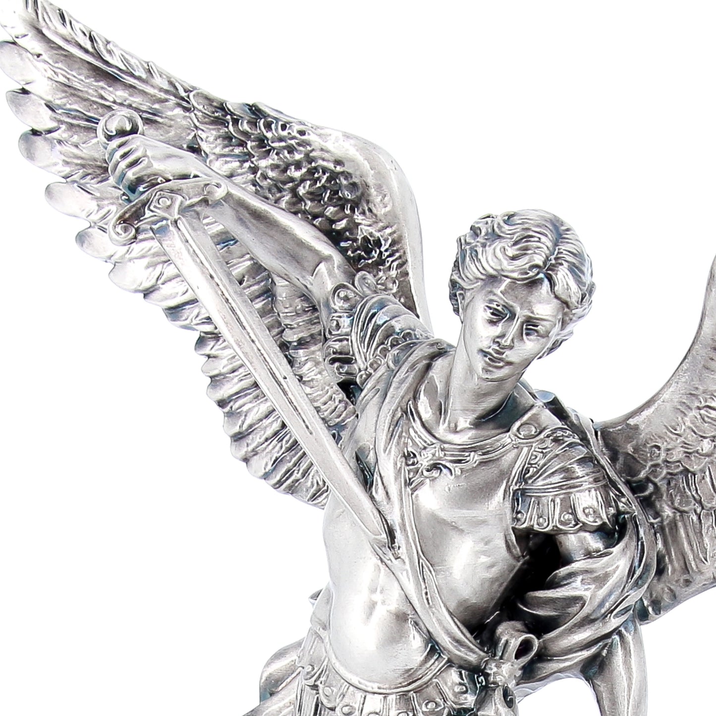 Statua San Michele in resina argentata e base ulivo. Altezza 23 cm
