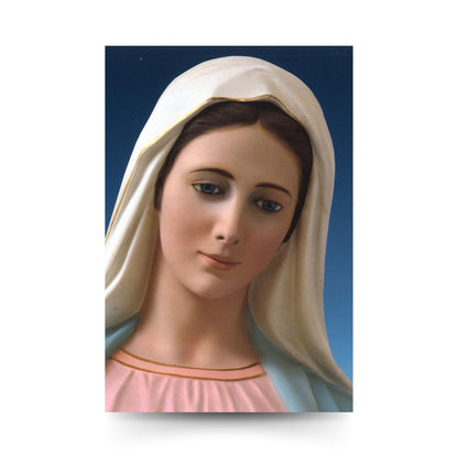 Cartolina beata Vergine Maria frontale. Sul retro "Consacrazione dei giovani a Maria santissima" 