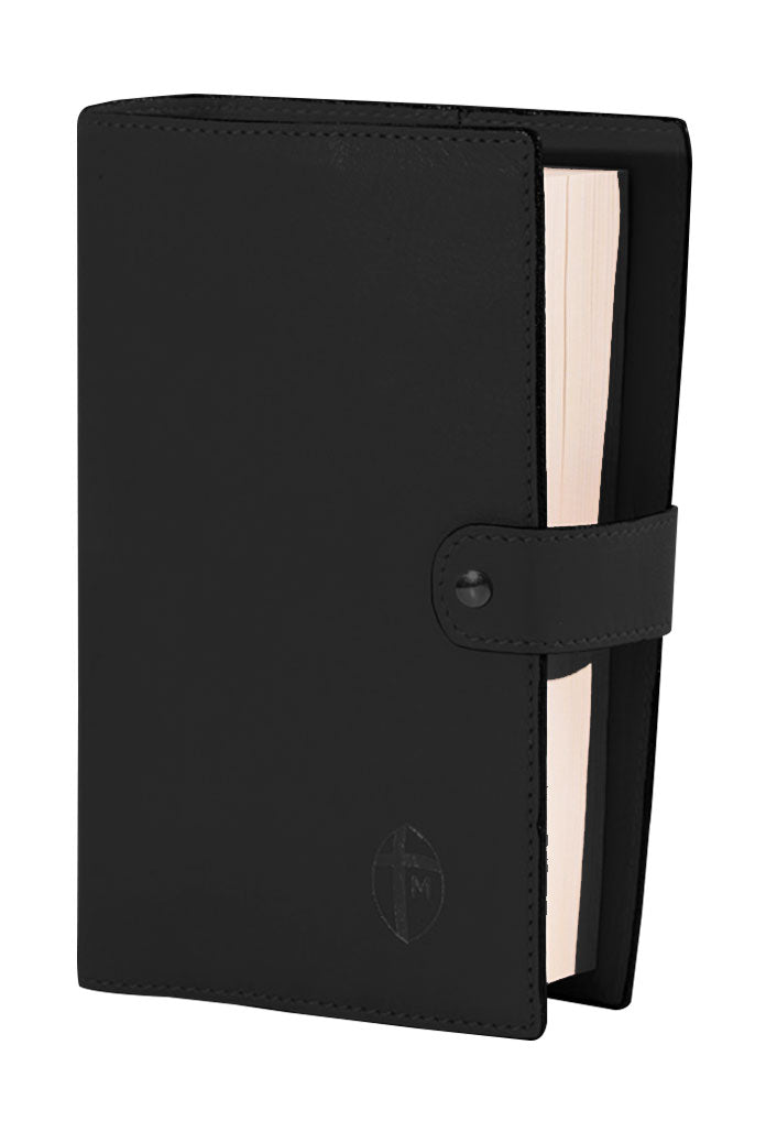 Custodia in pelle con chiusura a bottoncino per libri con formato 12x19 cm