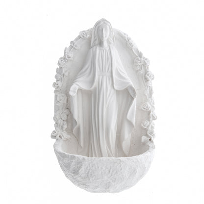 Acquasantiera Madonna Immacolata con rose, in resina bianca. Altezza 16 cm