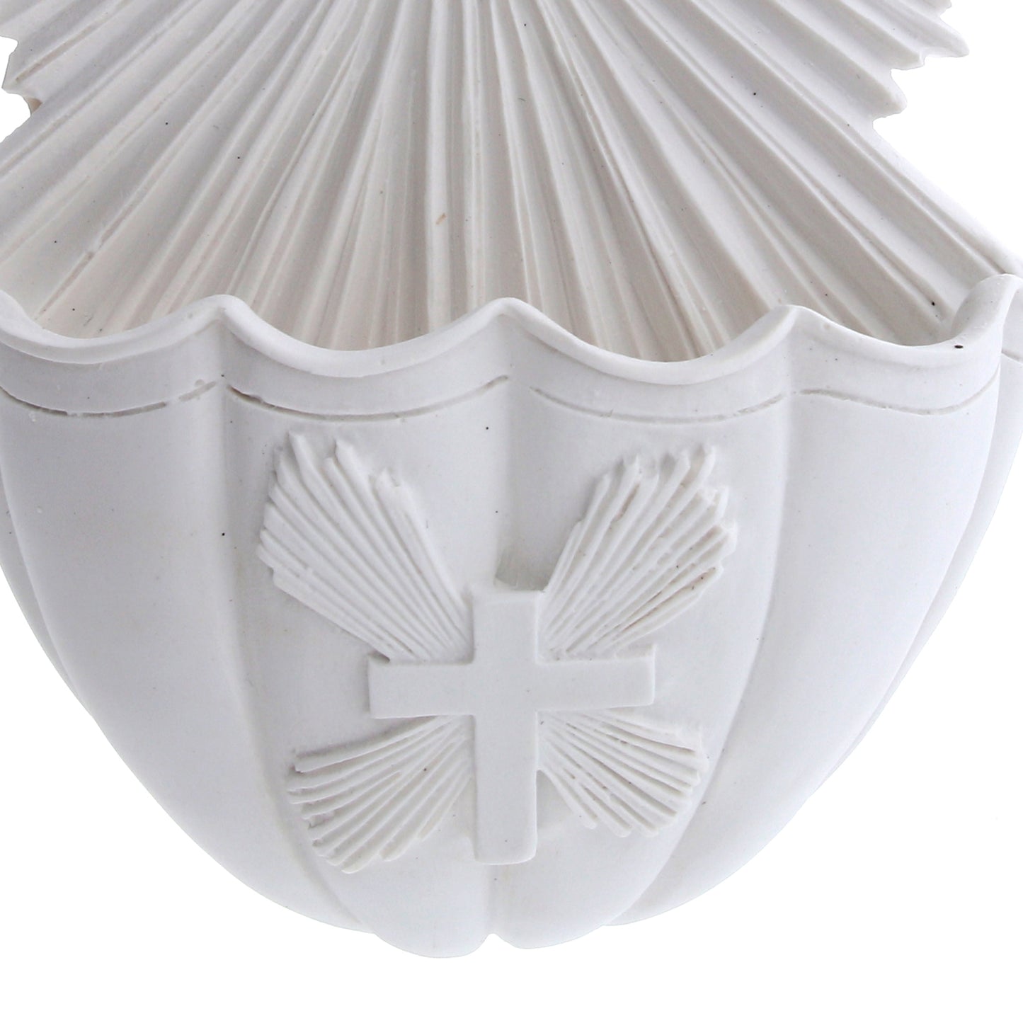 Acquasantiera Spirito Santo, in resina bianca. Altezza 17 cm