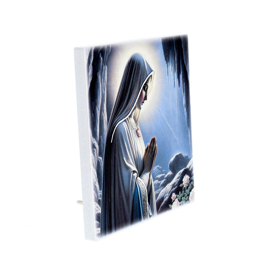 Quadro in legno Madonna di Lourdes con dettagli argentati. Dimensioni 12,5x12,5 cm