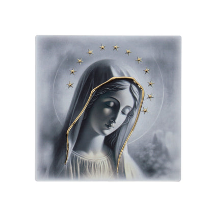 Quadro in legno Madonna di Medjugorje con dettagli dorati. Dimensioni 12,5x12,5 cm