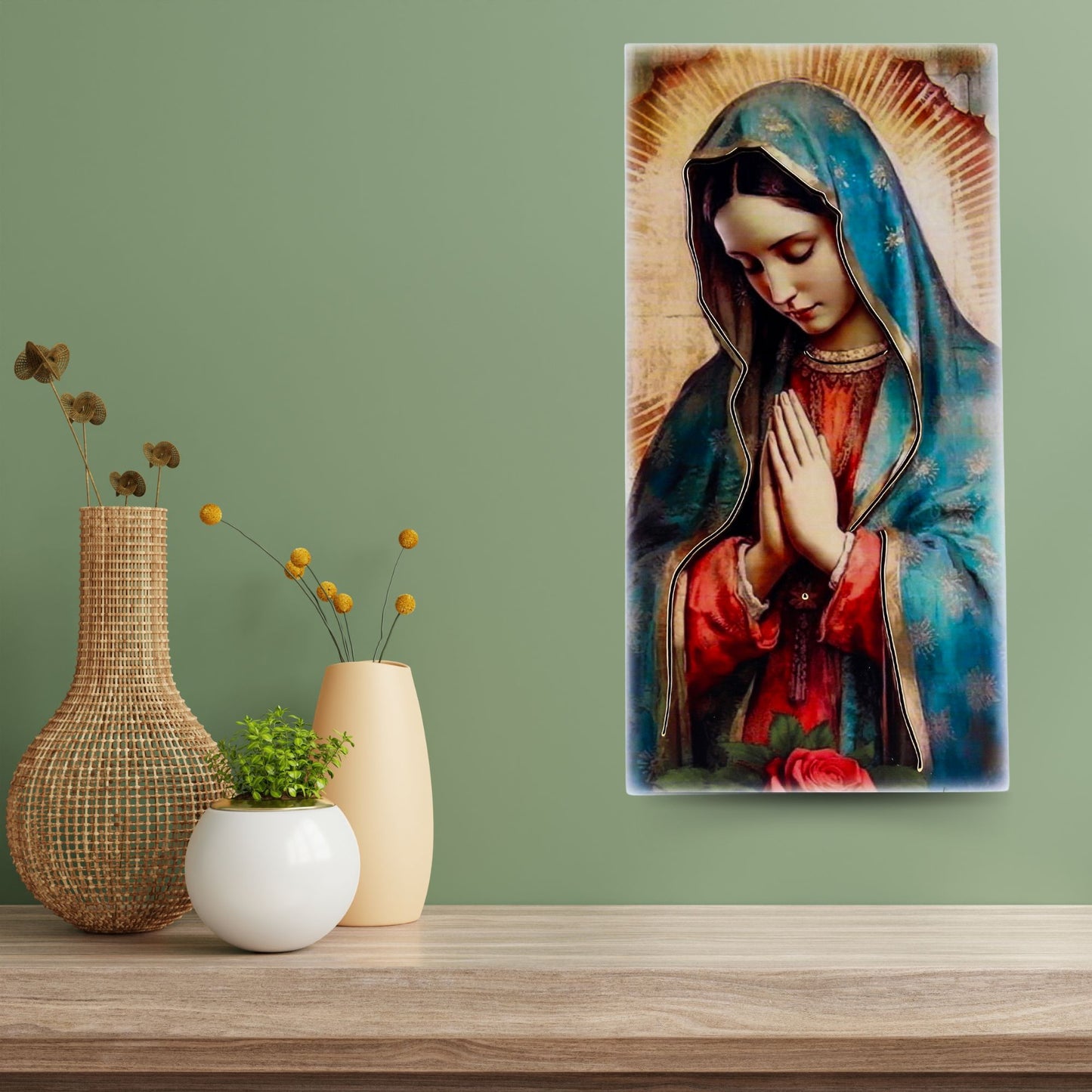 Quadro in legno Madonna di Guadalupe con dettagli dorati. Dimensione 18x36 cm