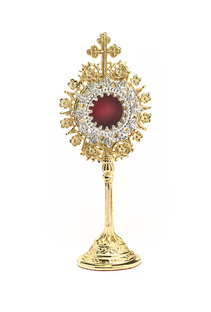 Reliquiario in ottone e bagno oro. Dimensioni 7x19,5 cm