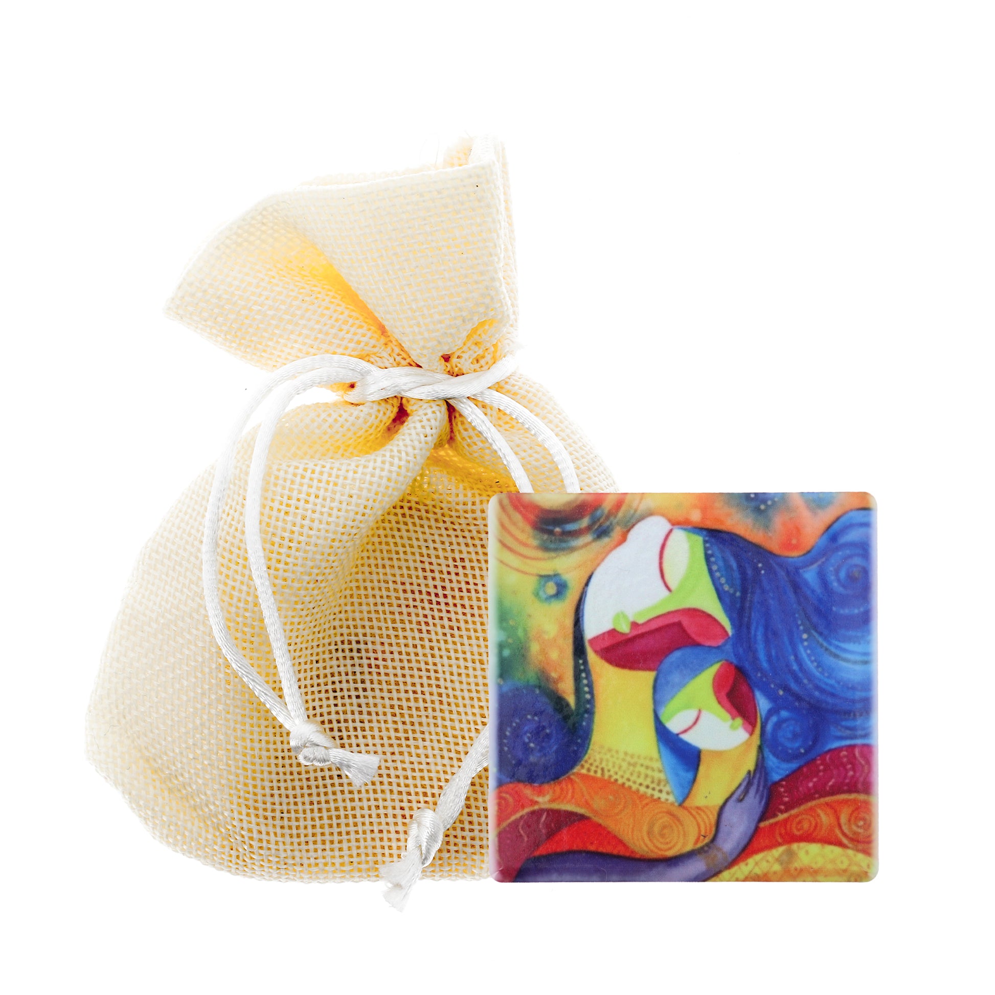 Calamita in ceramica, "Abbraccio". Dimensioni 5,5x5,5 cm