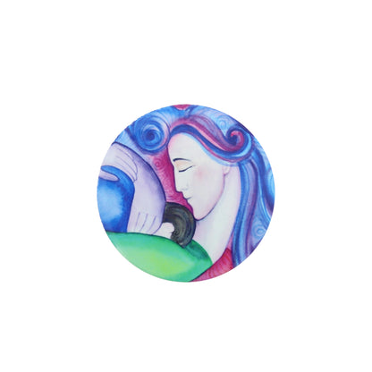 Calamita in ceramica, "Maternità". Diametro 6,8 cm