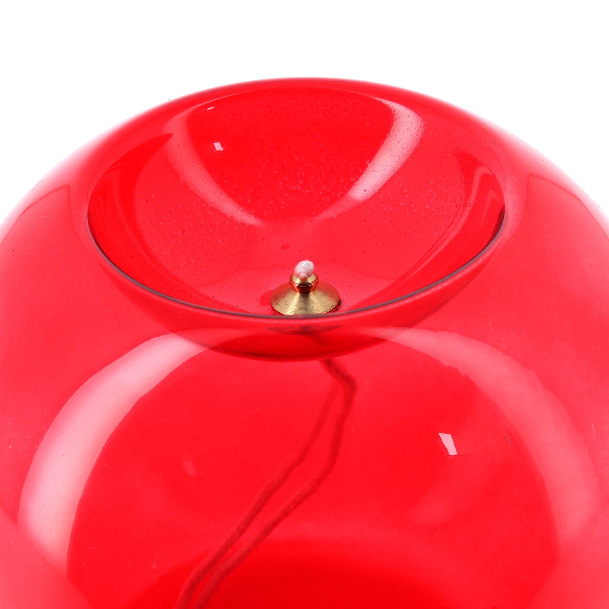 Lume sferico in vetro rosso per cera liquida. Dimensioni 16x14 cm