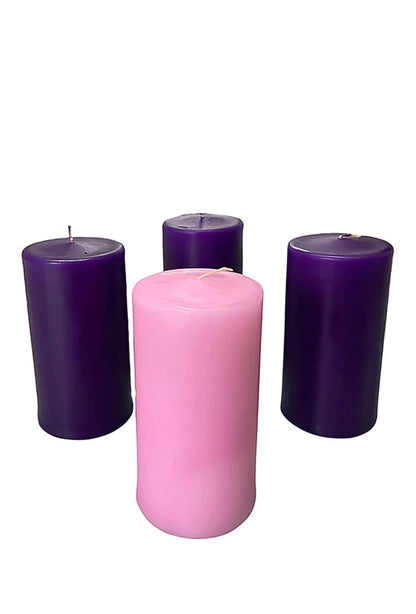 Candela ceri Liturgia in confezione da 3 ceri viola + 1 cero rosa. Dimensioni 6x12 cm