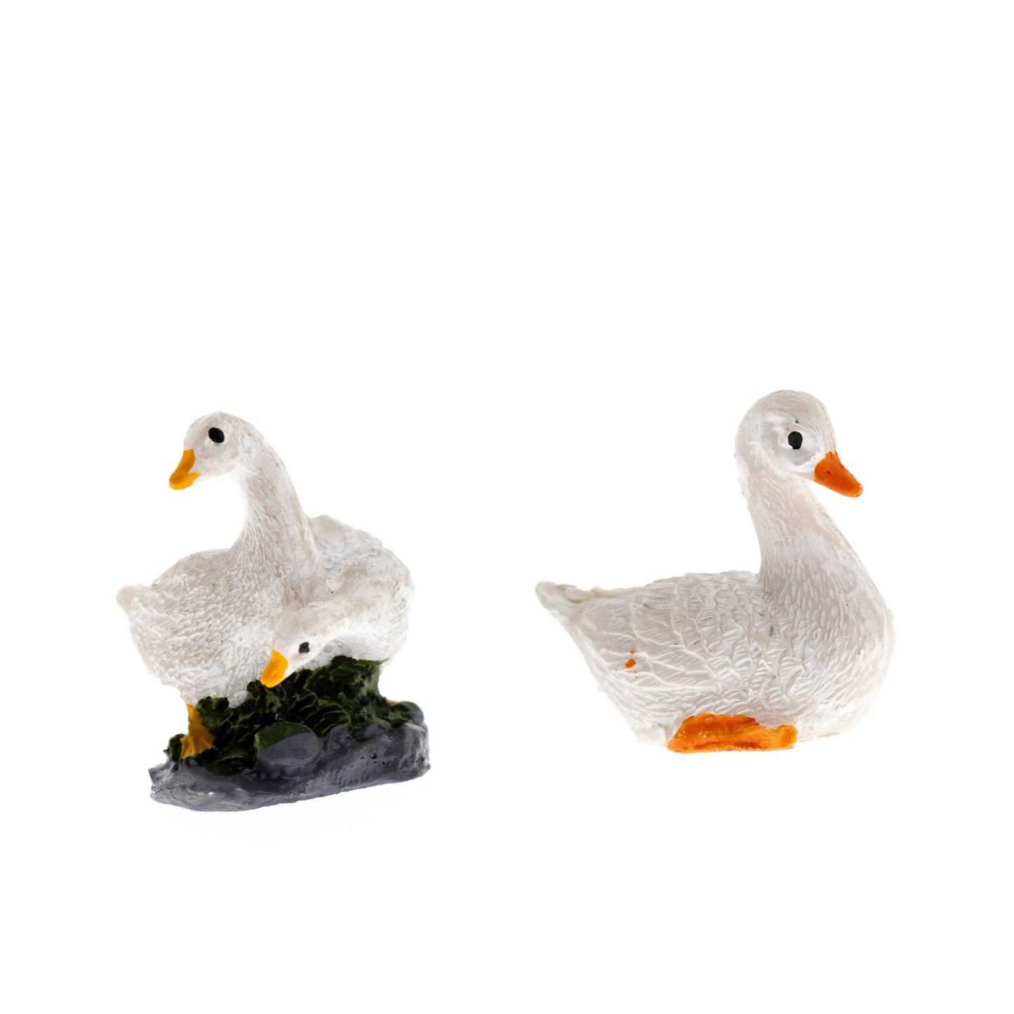 Confezione 8 animali da cortile in resina. Altezza 2,5 cm