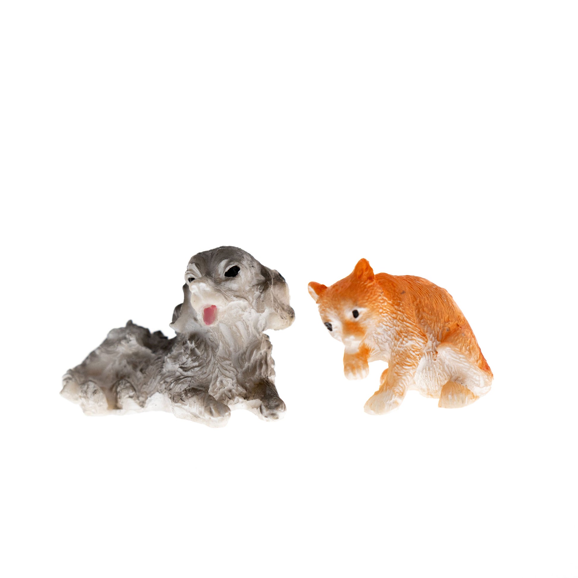 Confezione 8 animali da cortile in resina. Altezza 2,5 cm