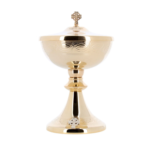 Pisside in ottone bagnato oro. Dimensioni 14,5x28,5 cm
