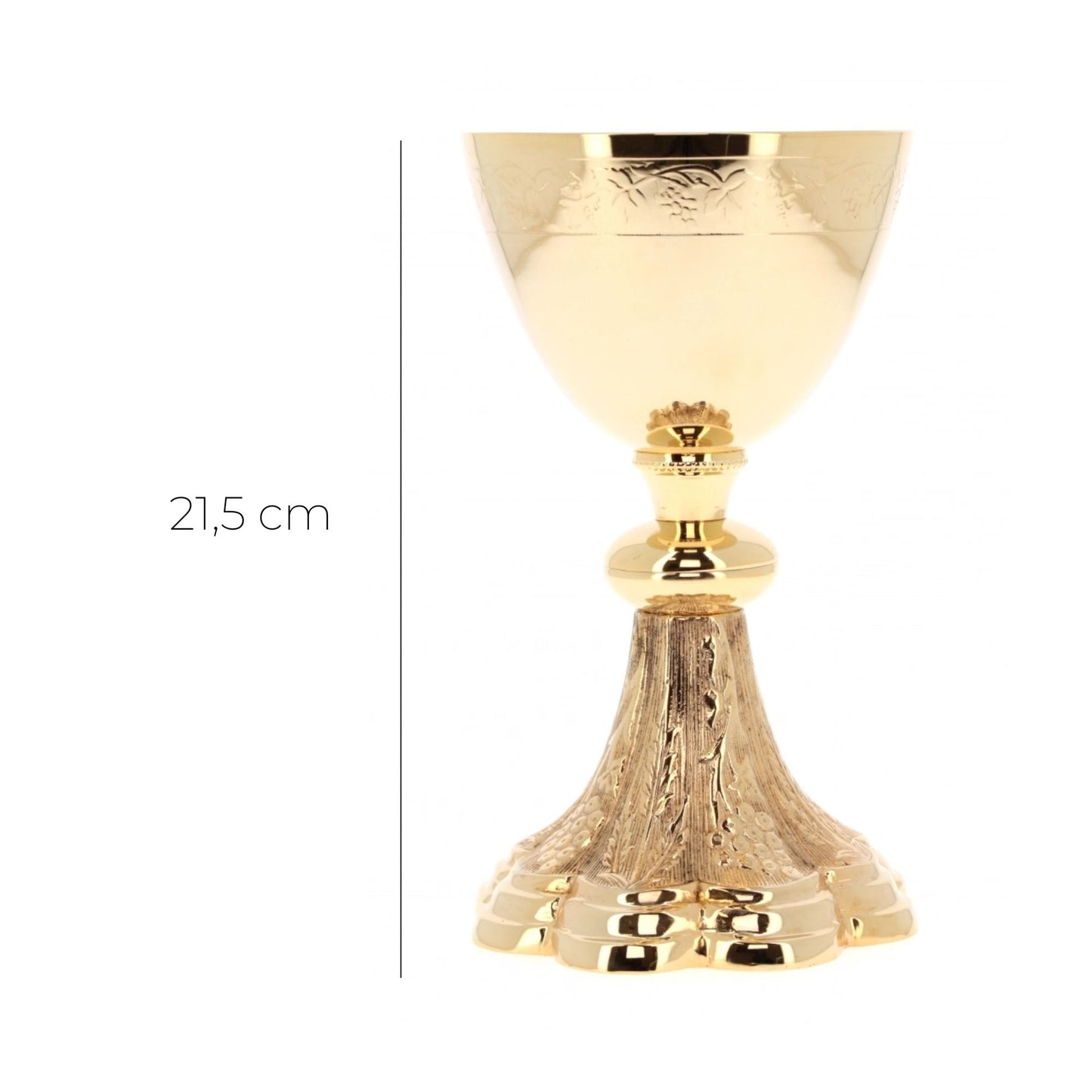 Calice e Patena in ottone con bagno oro e decorazioni. Dimensioni 21,5x14