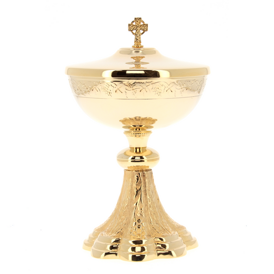 Pisside in ottone con bagno oro. Dimensioni 27x14,5 cm