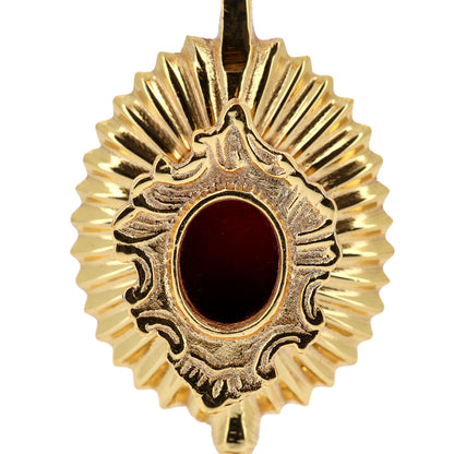 Reliquiario ovale in ottone e bagno oro. Dimensioni 7,3x22 cm