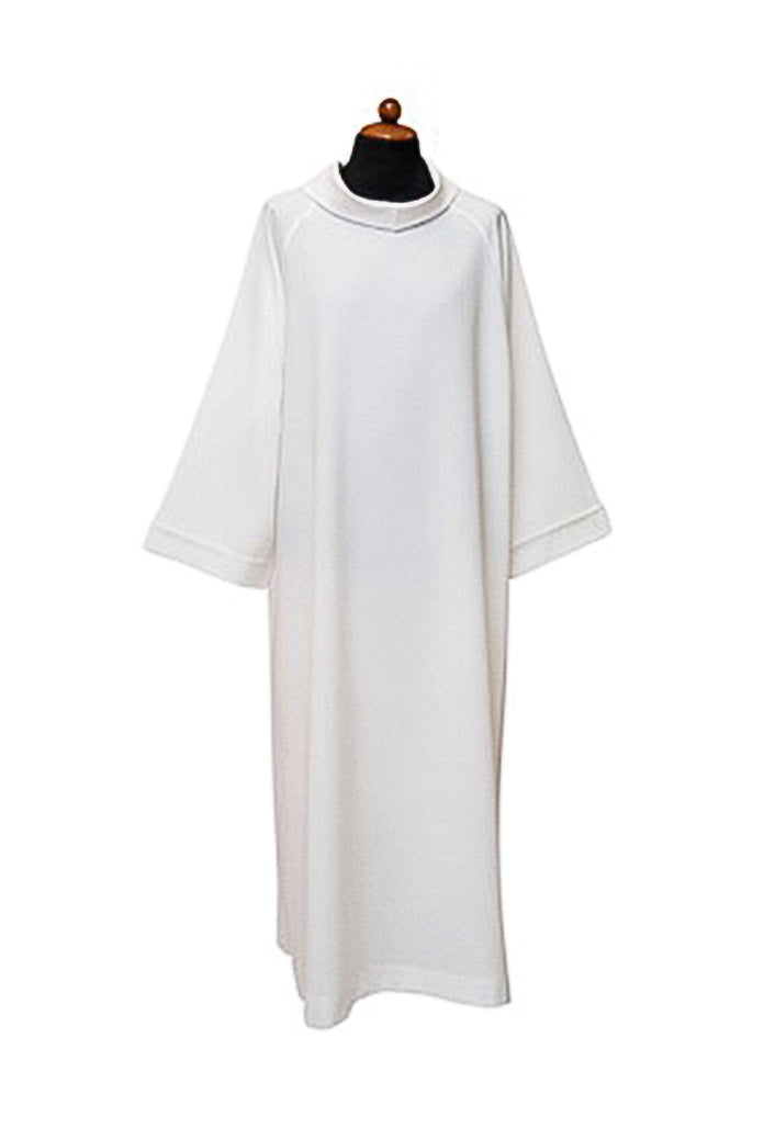 Camice Sacerdotale con manica raglan e finto cappuccio. Poliestere