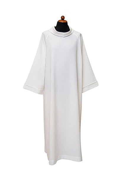Camice Sacerdotale con manica raglan e finto cappuccio. Poliestere