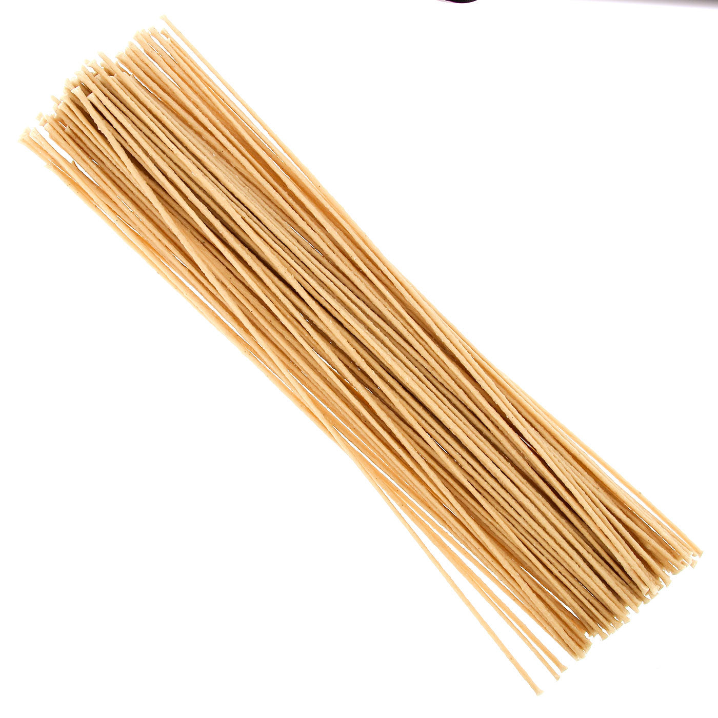 Confezione da 100 micce accendi candele. Dimensioni 35x0,1 cm