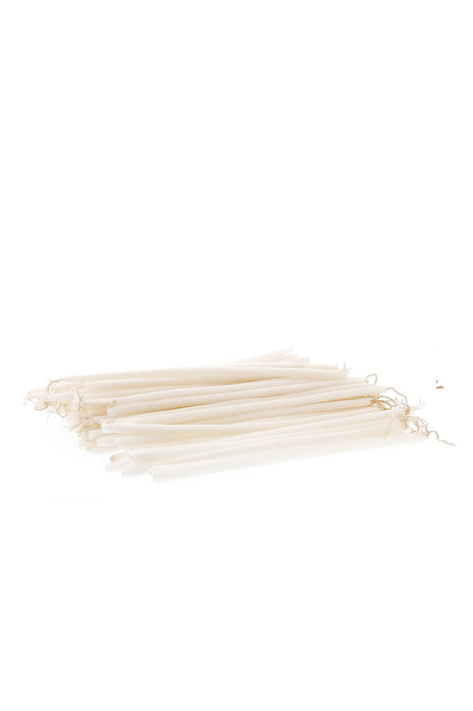 Candelini votivi in confezione da 100 pezzi. Dimensioni 0,9x25 cm