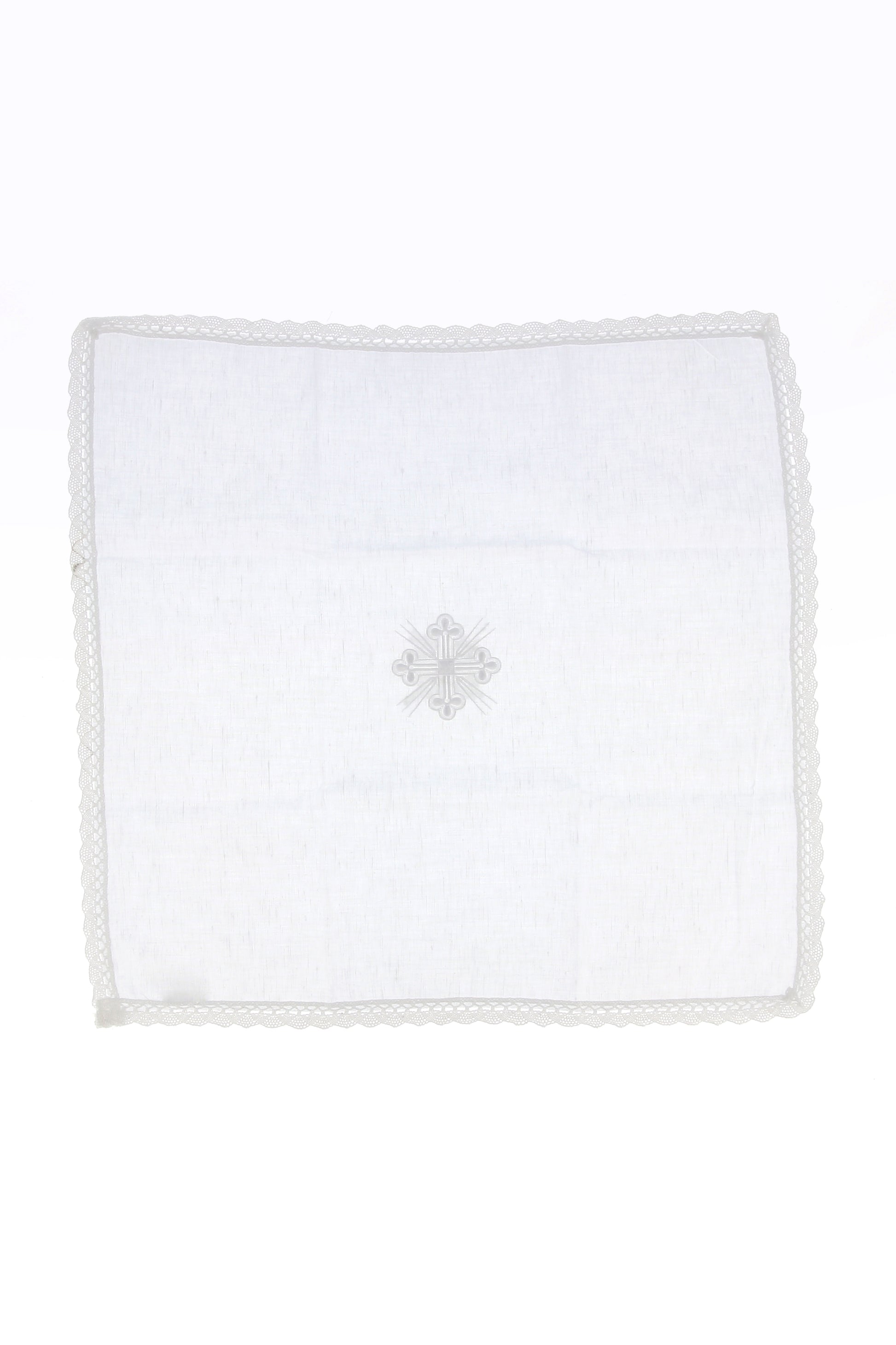 Corporale in misto lino con ricamo croce. Dimensioni 47x47 cm