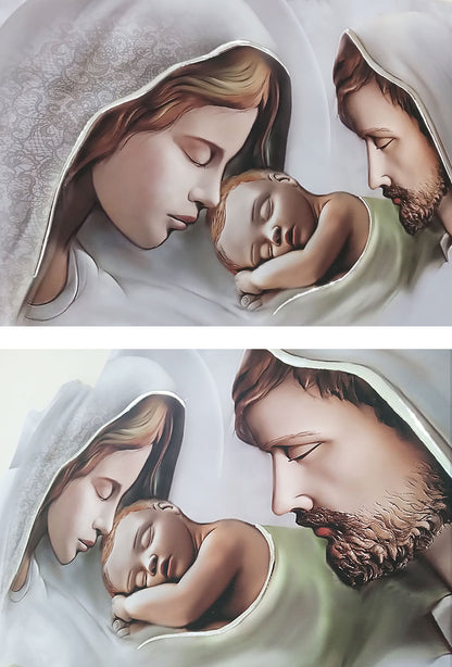 Quadro sagomato Sacra Famiglia con decorazioni argentate
in rilievo fatte a mano. Dimensioni 63x33 cm