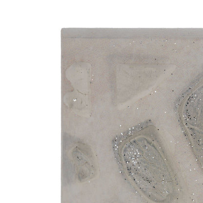 Quadro Madonna con Bambino con particolari in argento. Dimensioni 98x48 cm