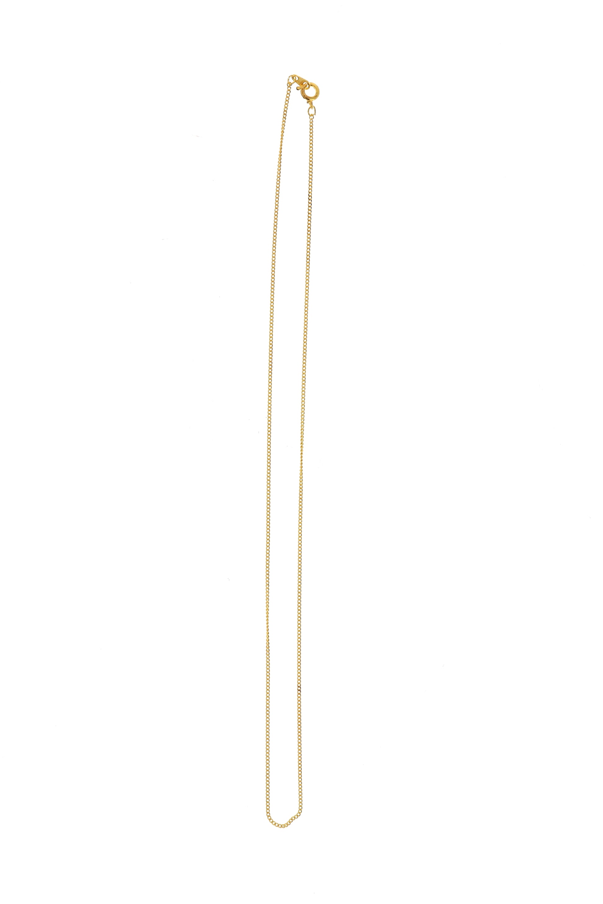 Catenina in metallo dorato. Lunghezza 50 cm