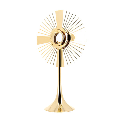 Ostensorio classico in ottone dorato. Altezza 59 cm e raggiera con diametro 34 cm